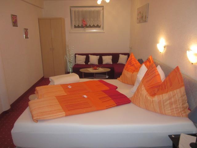 Appartment Christine Langenfeld Bagian luar foto